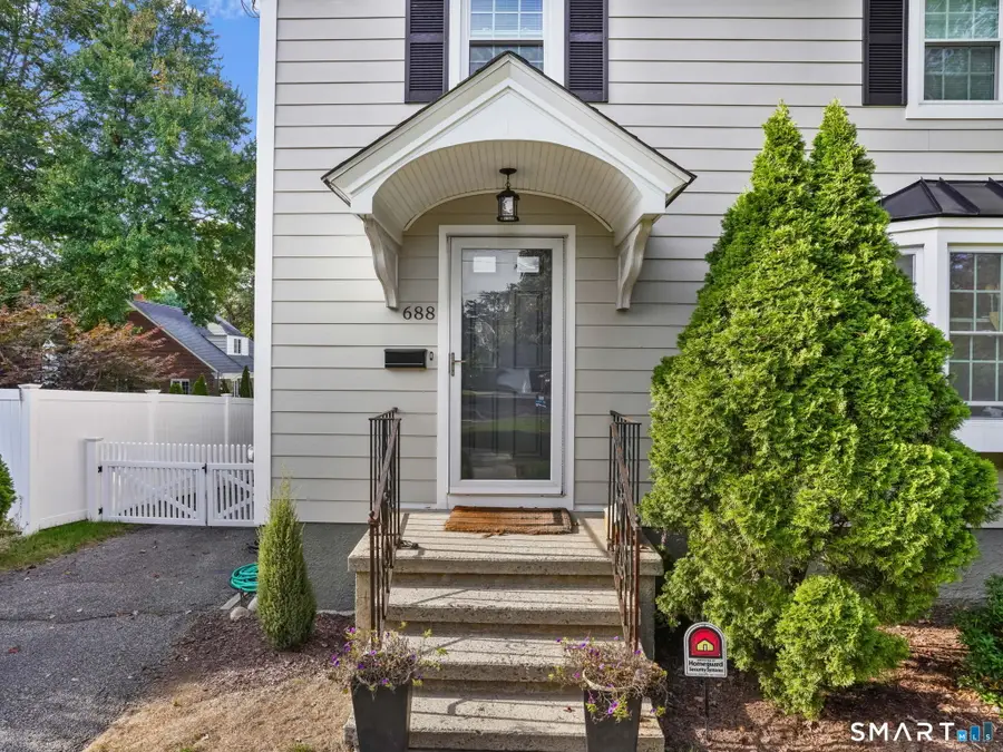 688 Wilson Street, Fairfield, CT 06825 - #3