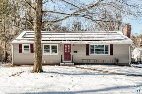 110 Greenwood Drive, Manchester, CT 06042