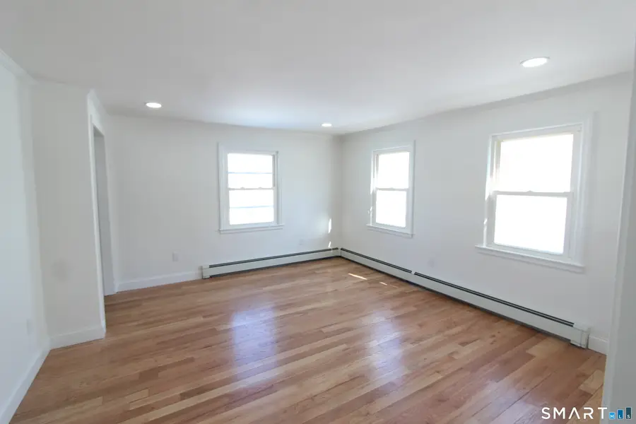 395 Ellis Street, New Britain, CT 06051 - #3