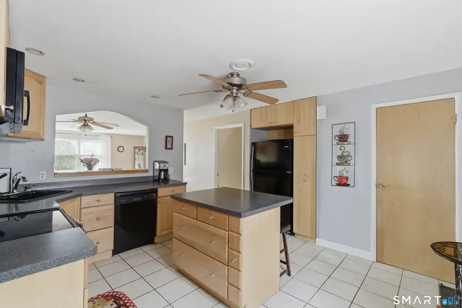 49 Terrace Gardens #49, Wallingford, CT 06492 - #3