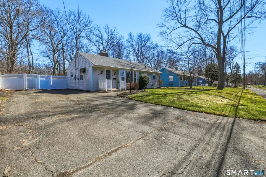 91 Ellsworth Drive, Bloomfield, CT 06002 - #2