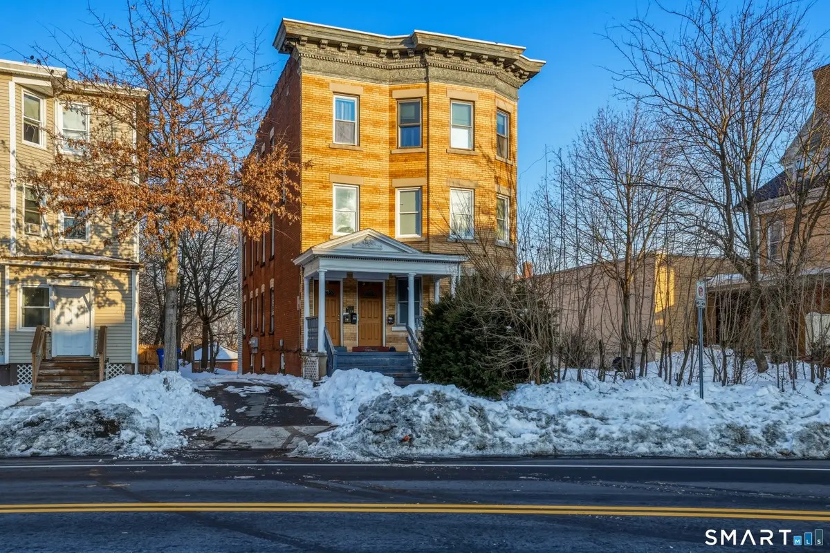 370 Maple Avenue, Hartford, CT 06114 - #1