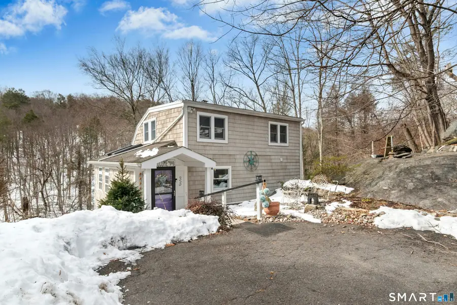 35 Cherokee Trail, Shelton, CT 06484 - #2