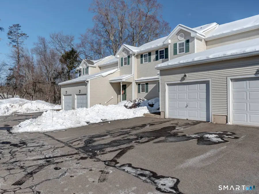 962 South Main Street #APT 17, Plantsville, CT 06479 - #2