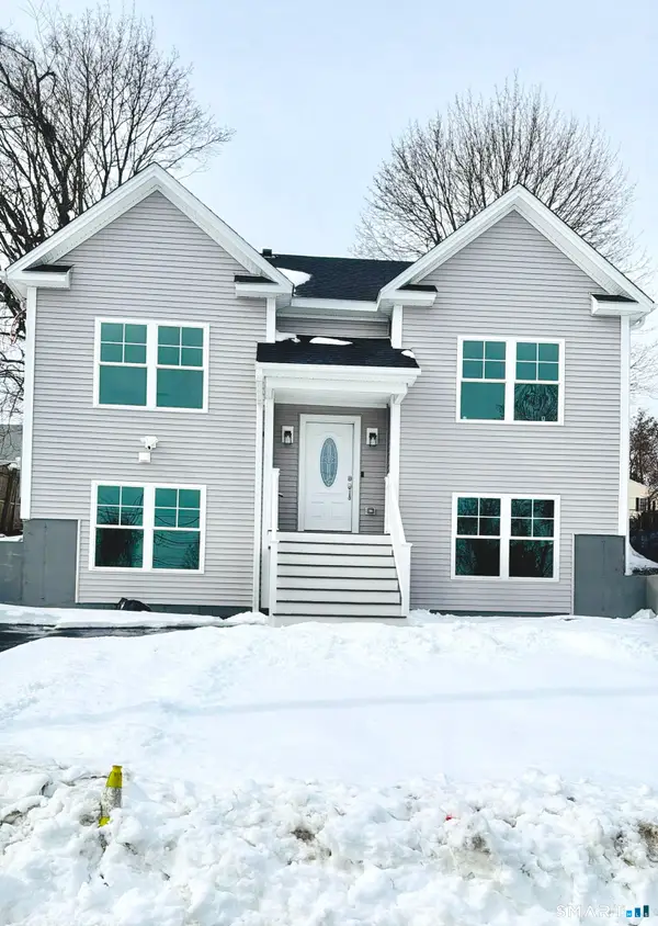 285 Hillcrest Road, Bridgeport, CT 06606