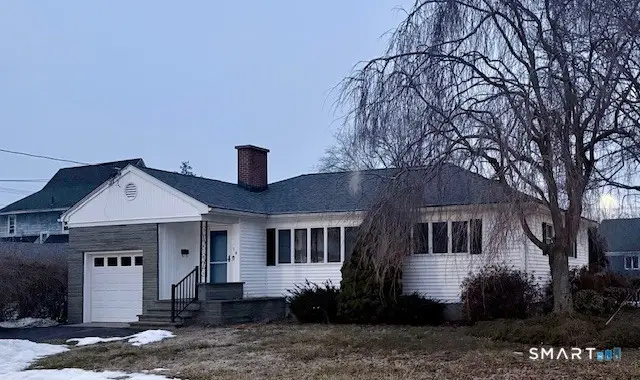 10 Hislop Street, New London, CT 06320 - #1