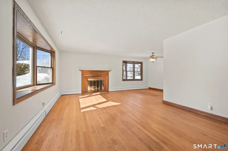 332 Fern Street, West Hartford, CT 06119 - #3