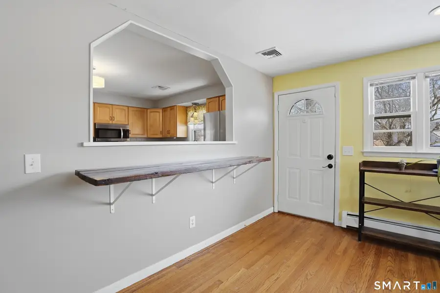 5 West Prospect Street, West Haven, CT 06516 - #3