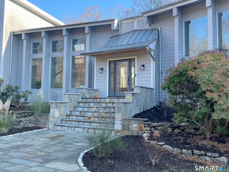 2177 Cross Highway, Fairfield, CT 06824 - #2