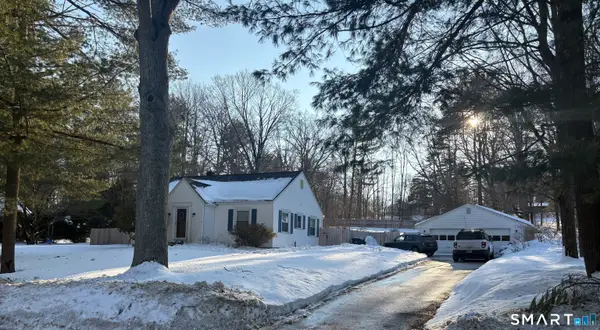 39 S Windham Road, Windham, CT 06226