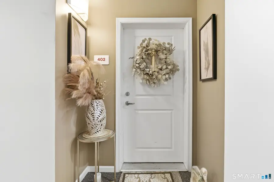 400 Bank Street #APT 402, New London, CT 06320 - #2