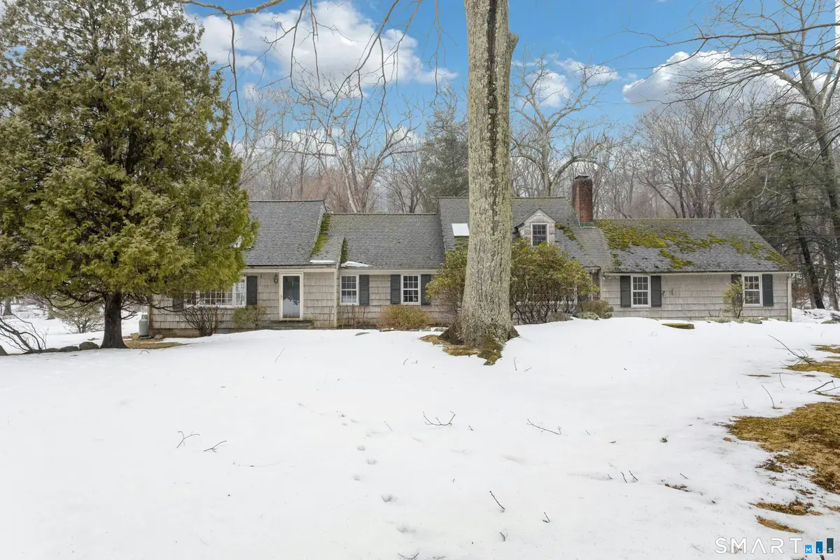 5 Stonehenge Road, Weston, CT 06883 - #1