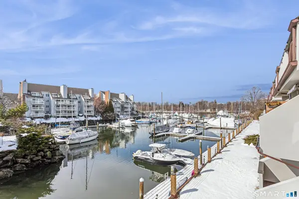 105 Harbor Drive #120, Stamford, CT 06902