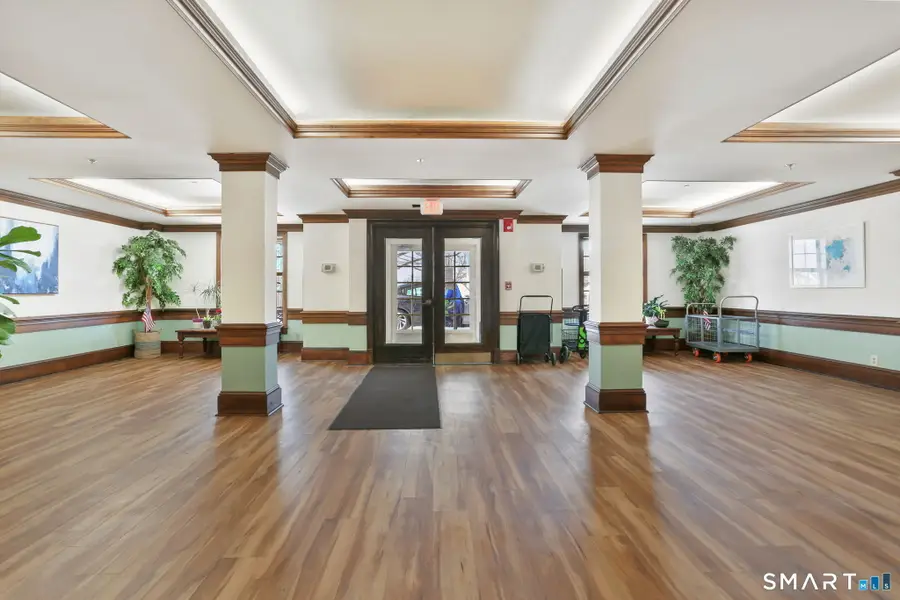 59 Courtland Avenue #APT 2T, Stamford, CT 06902 - #3