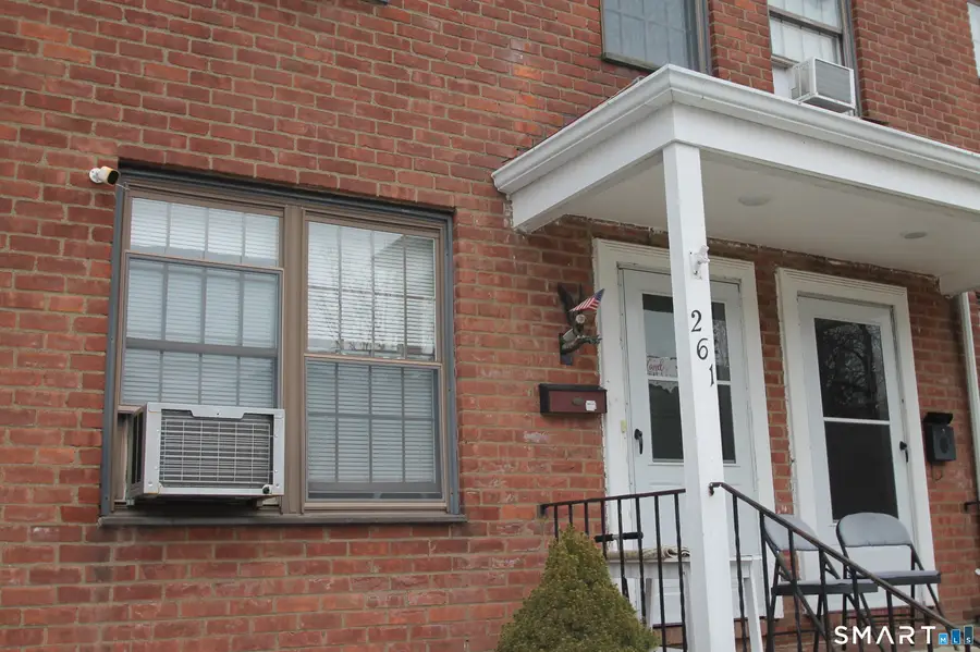 261 Pennsylvania Avenue #261, Bridgeport, CT 06610 - #2