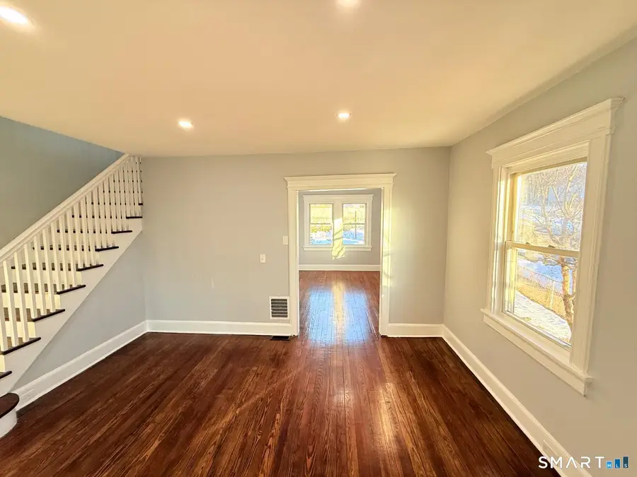 206 Remington Street, Bridgeport, CT 06610 - #2