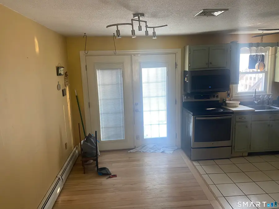 28 Kent Court, Middletown, CT 06457 - #3