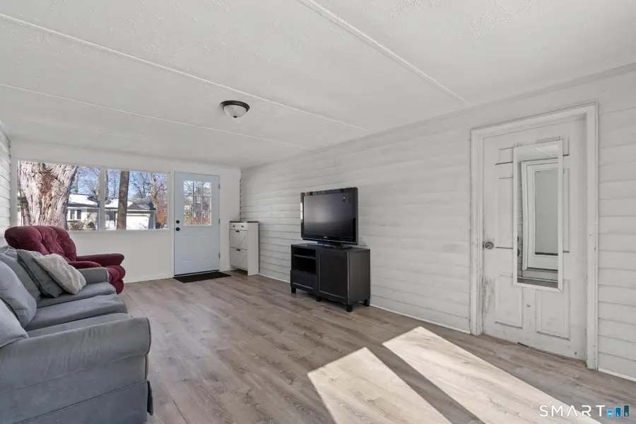 29 Silver Lane, Enfield, CT 06082 - #3