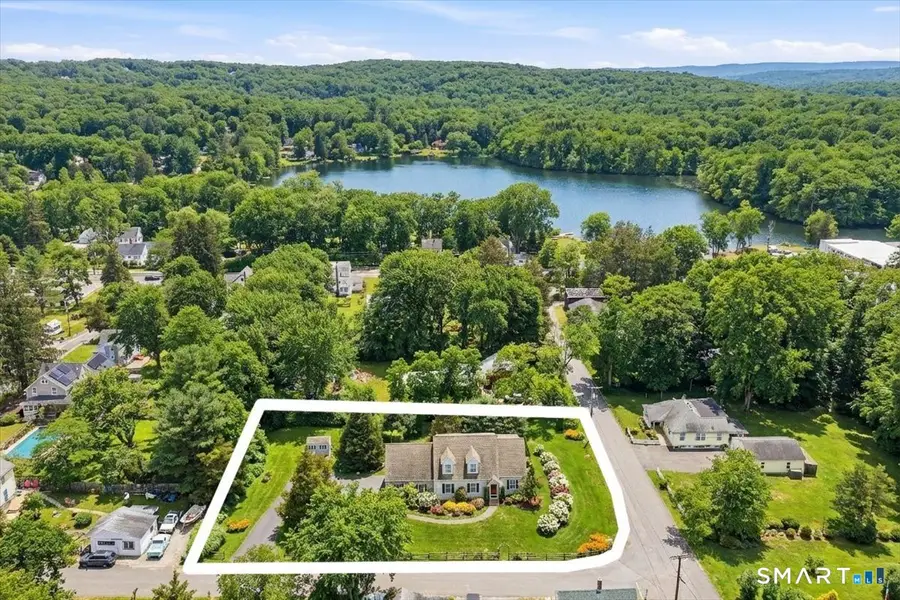 1 Verona Street, Essex, CT 06442 - #3