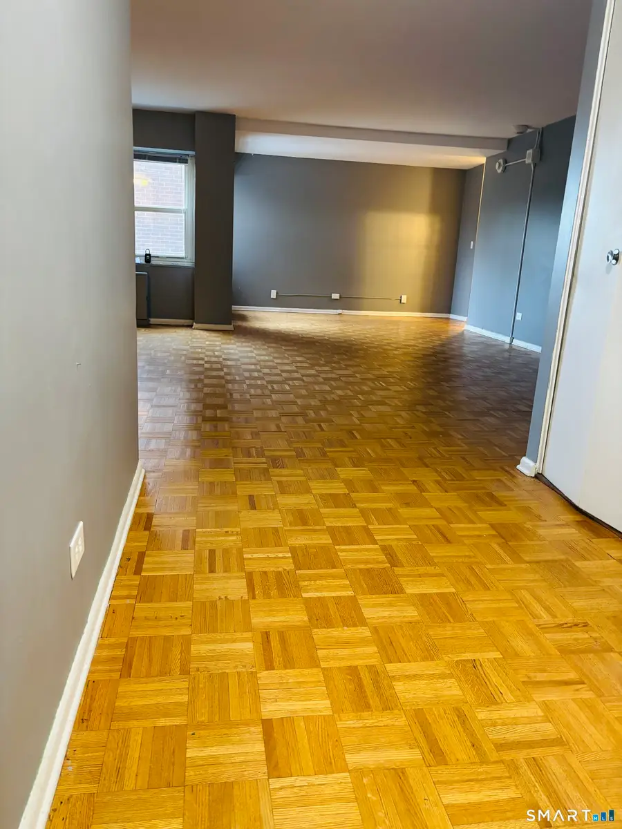 31 Woodland Street #6 N, Hartford, CT 06105 - #2