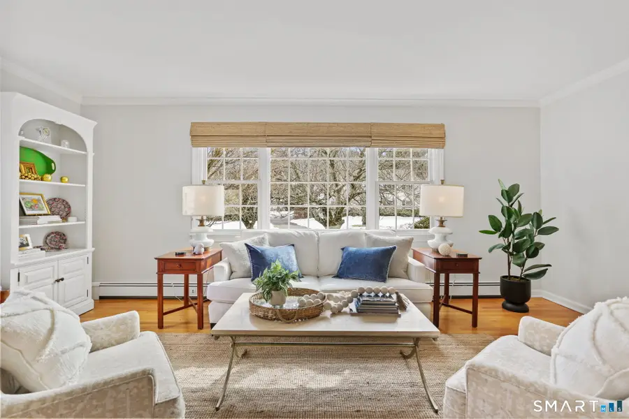 2 Red Rose Circle, Darien, CT 06820 - #3