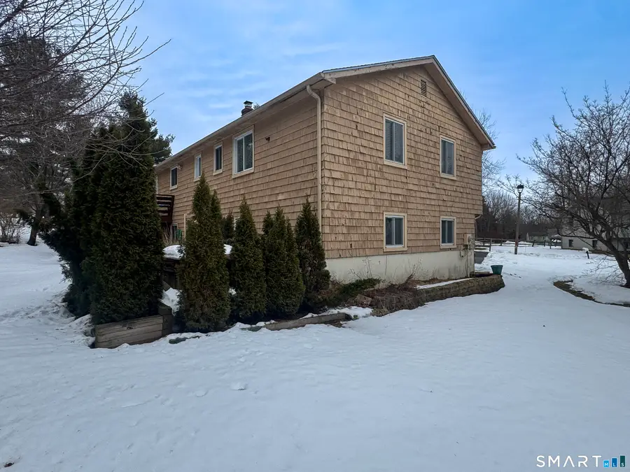 1 Yellow Wood Street, Middletown, CT 06457 - #2