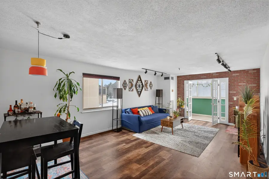 21 Putter Drive #303S, Wallingford, CT 06492 - #3