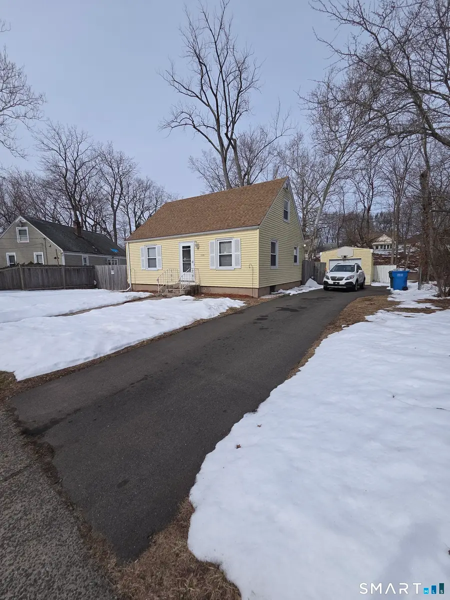 126 West Helen Street, Hamden, CT 06514 - #3