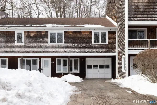 15 Cardinal Drive #15, Farmington, CT 06032