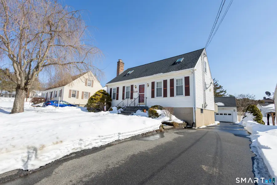 454 South Curtis Street, Meriden, CT 06450 - #3