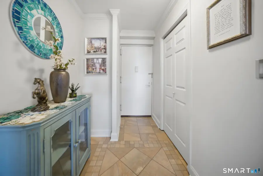 1 Gold Street #17D&E, Hartford, CT 06103 - #3