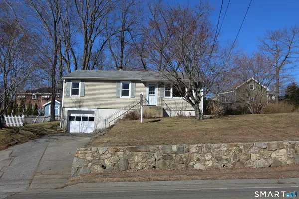 84 Marshall Lane, Derby, CT 06418