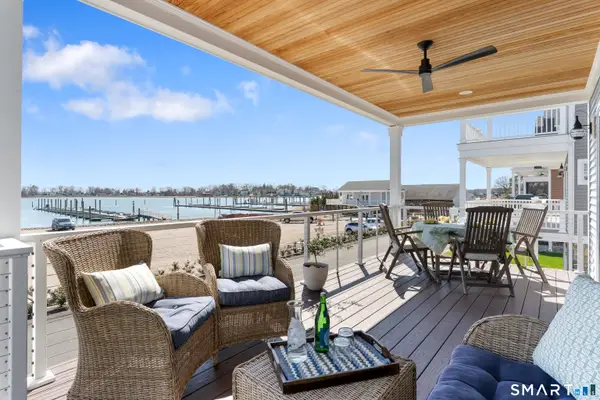 11 Marina Village, Branford, CT 06405