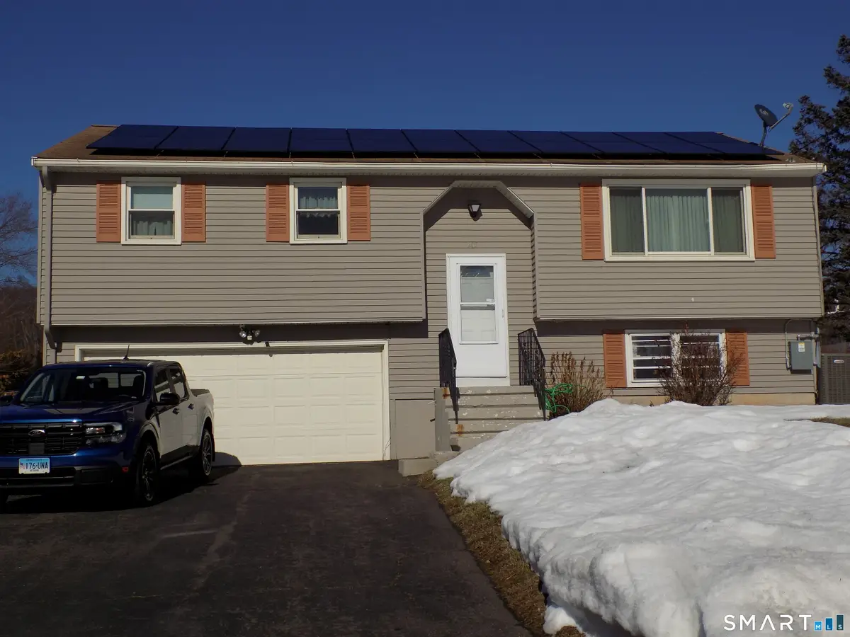 201 Westwoods Terrace, Bristol, CT 06010 - #1