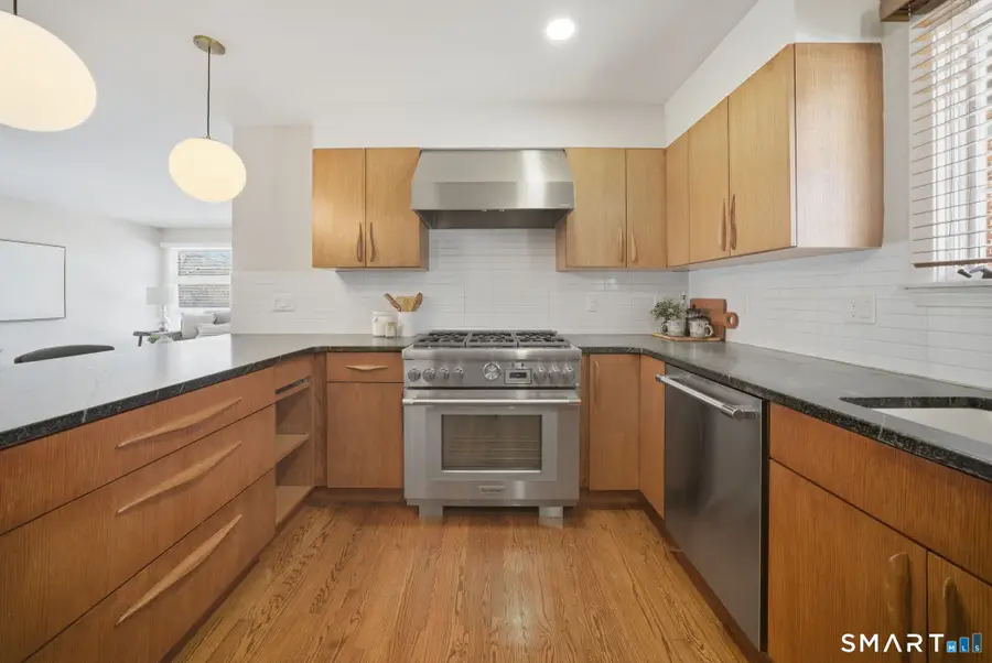 1719 Asylum Avenue, West Hartford, CT 06117 - #3