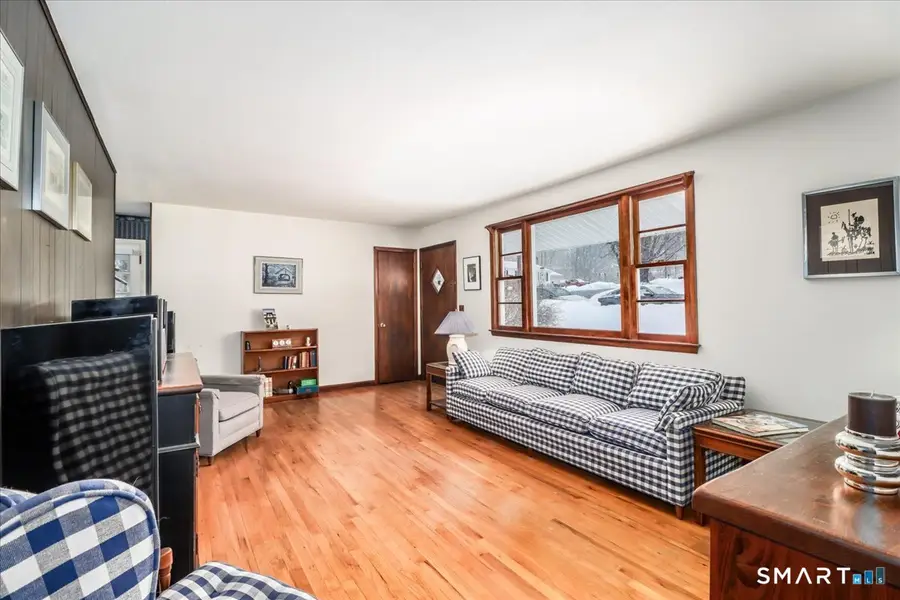 20 Brookfield Meadows, Brookfield, CT 06804 - #3