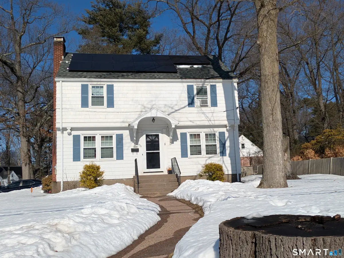 739 Center Street, Manchester, CT 06040 - #1