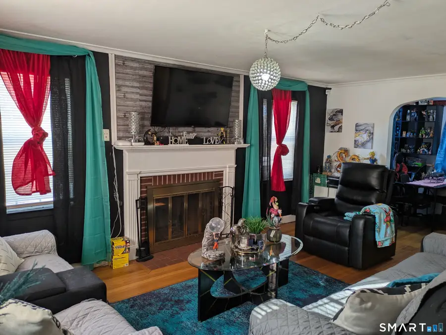 739 Center Street, Manchester, CT 06040 - #3