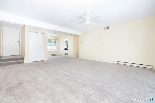 83 Candlewood Drive #83, South Windsor, CT 06074