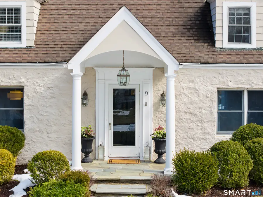 9 Point O Woods Road South, Darien, CT 06820 - #2