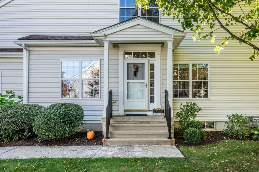 28 Meadowview Court #28, Canton, CT 06019 - #2