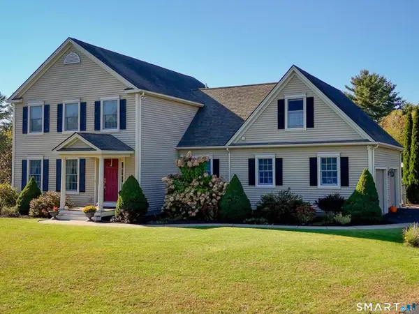 35 Senexet Village Road, Woodstock, CT 06281