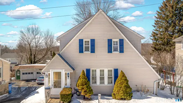 55 Bronx Avenue, Waterbury, CT 06705