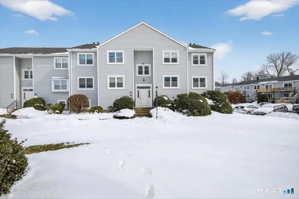 36 Carriage Drive #36, Milford, CT 06460