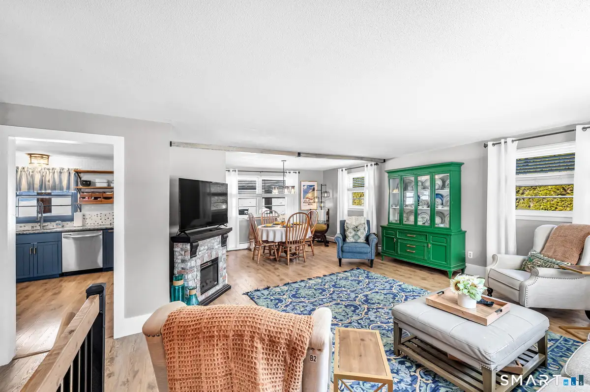 9 Hale Road, Enfield, CT 06082 - #1