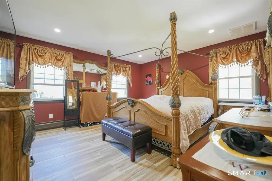 22 Standish Road, New Milford, CT 06776 - #3