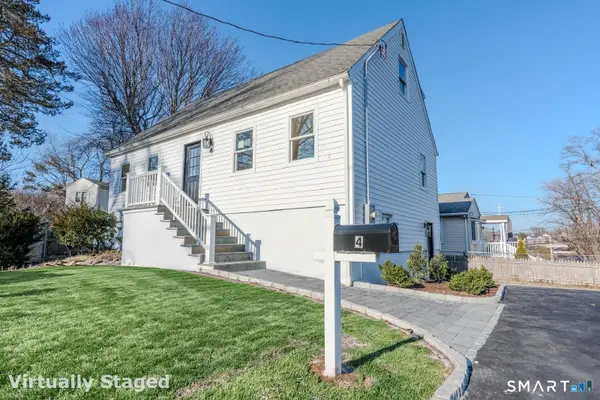 4 Robins Square East, Norwalk, CT 06854