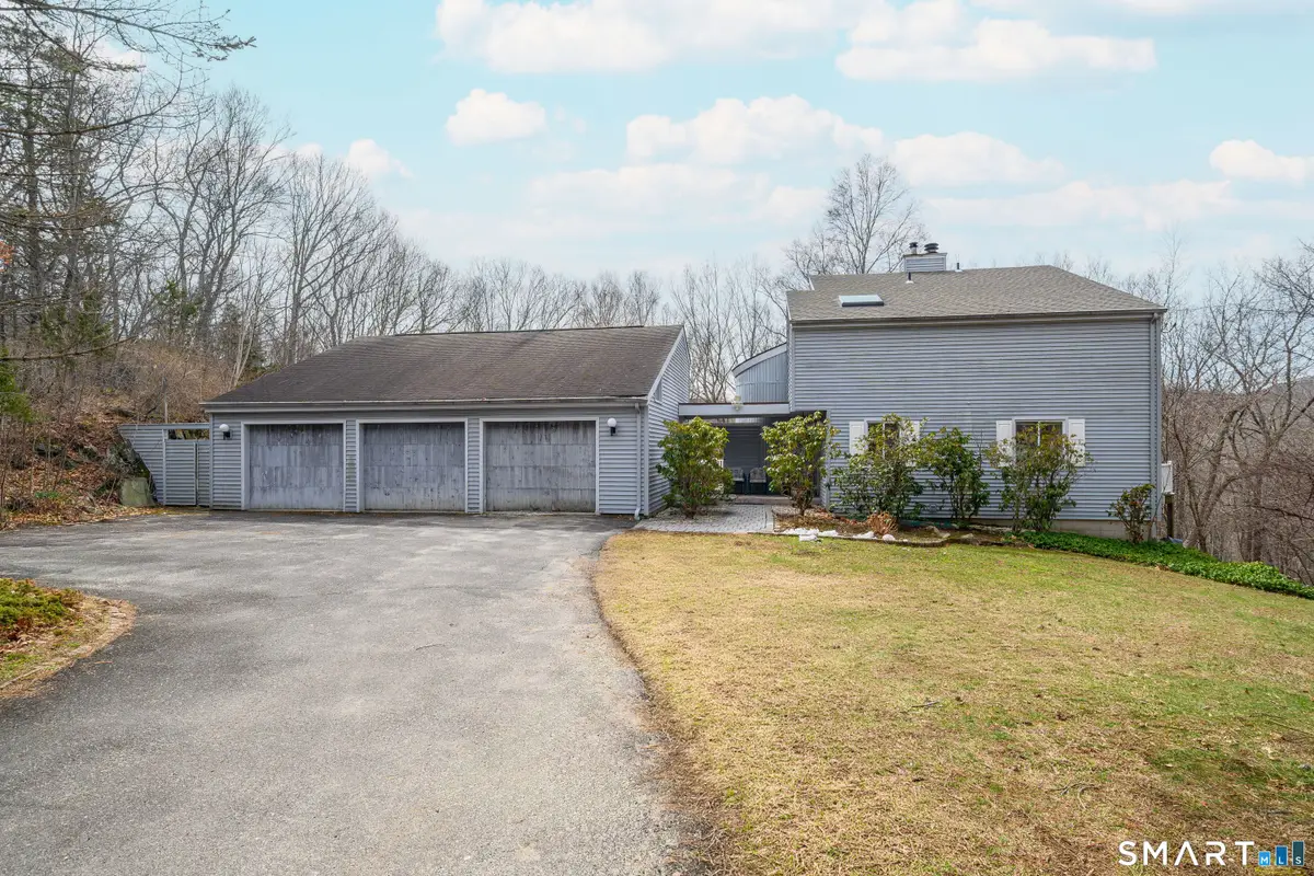 11 Chestnut Hill Road, Sherman, CT 06784 - #1