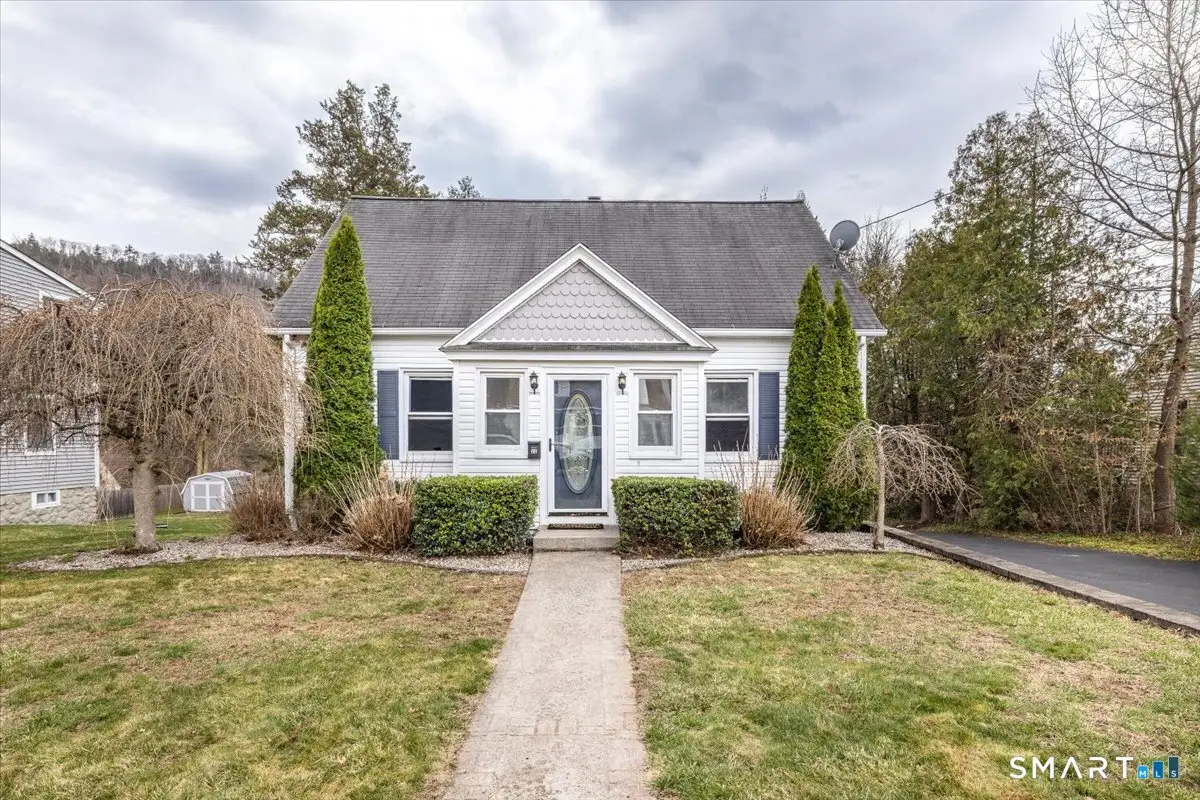 22 Avenue B, Beacon Falls, CT 06403 - #1