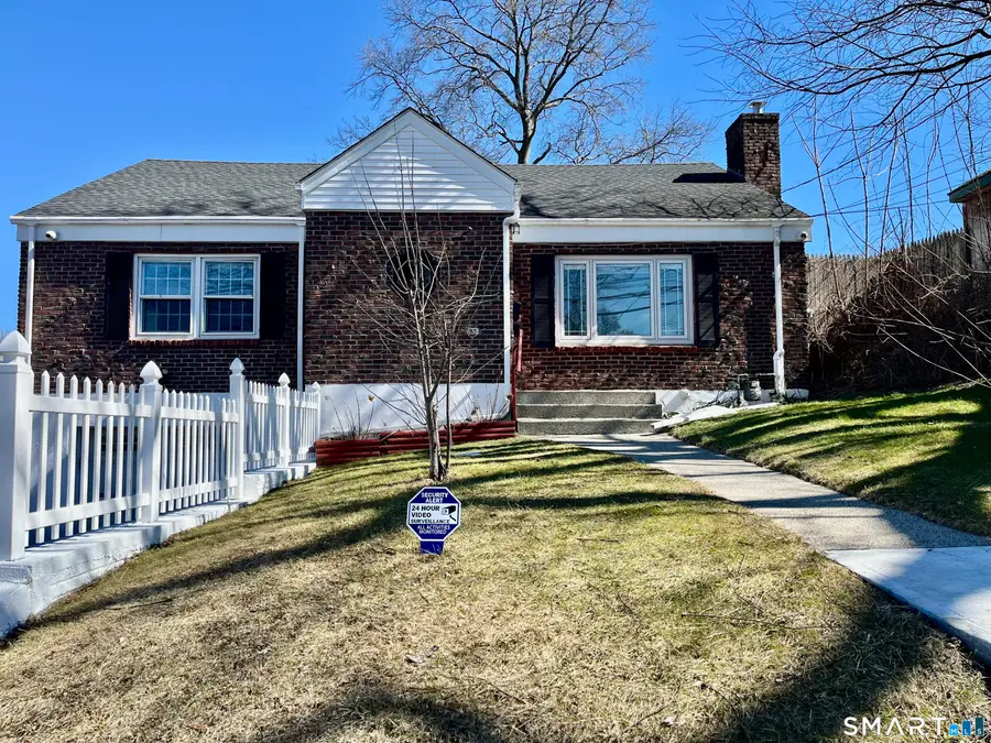 657 Naugatuck Avenue, Milford, CT 06461 - #2